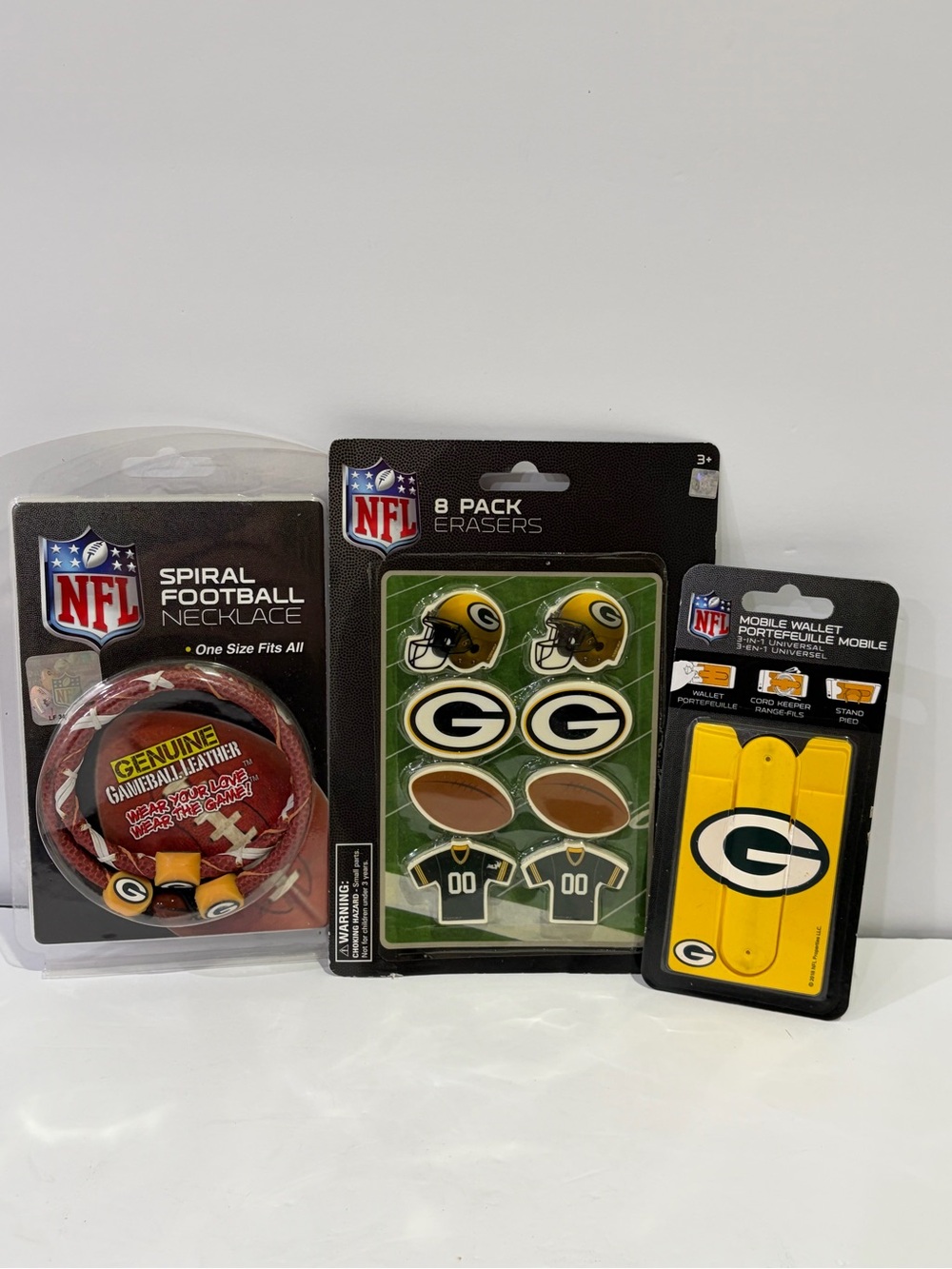 NFL Green Bay Packers Fan Pack- leather Necklace, Phone Wallet and Erasers NWT